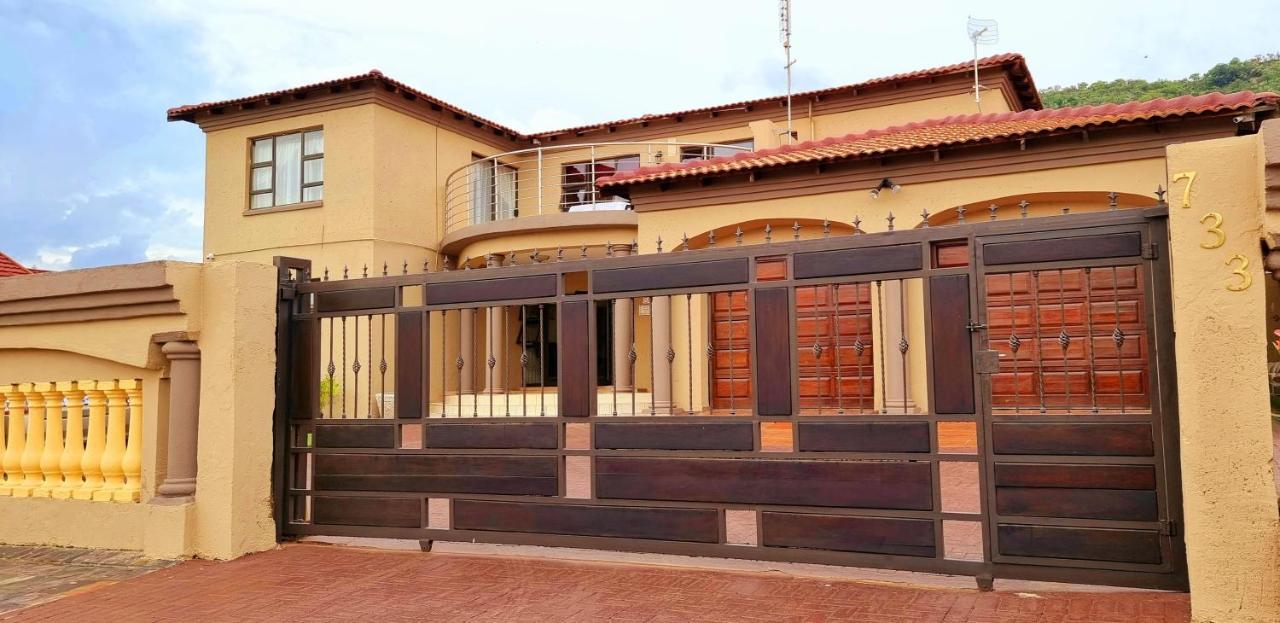 Asda Guesthouse Mogwase المظهر الخارجي الصورة