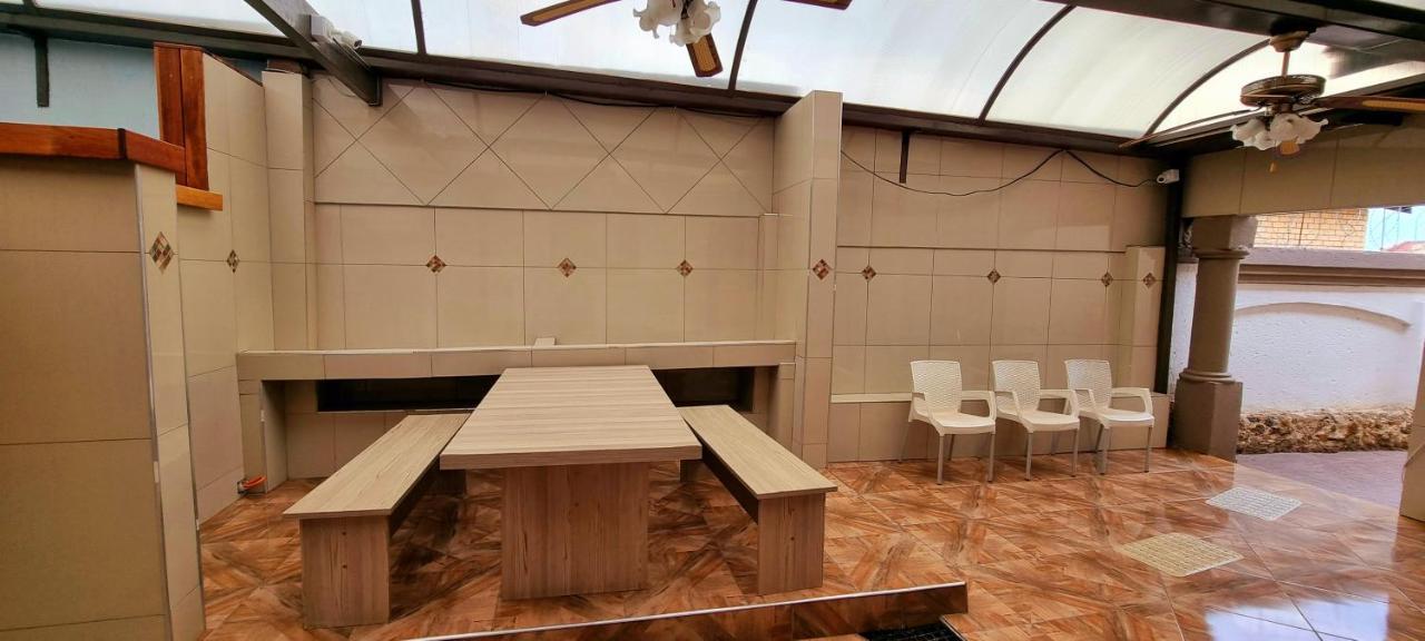 Asda Guesthouse Mogwase المظهر الخارجي الصورة