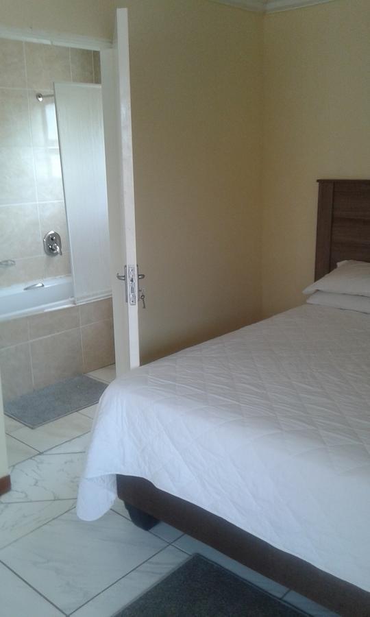 Asda Guesthouse Mogwase المظهر الخارجي الصورة